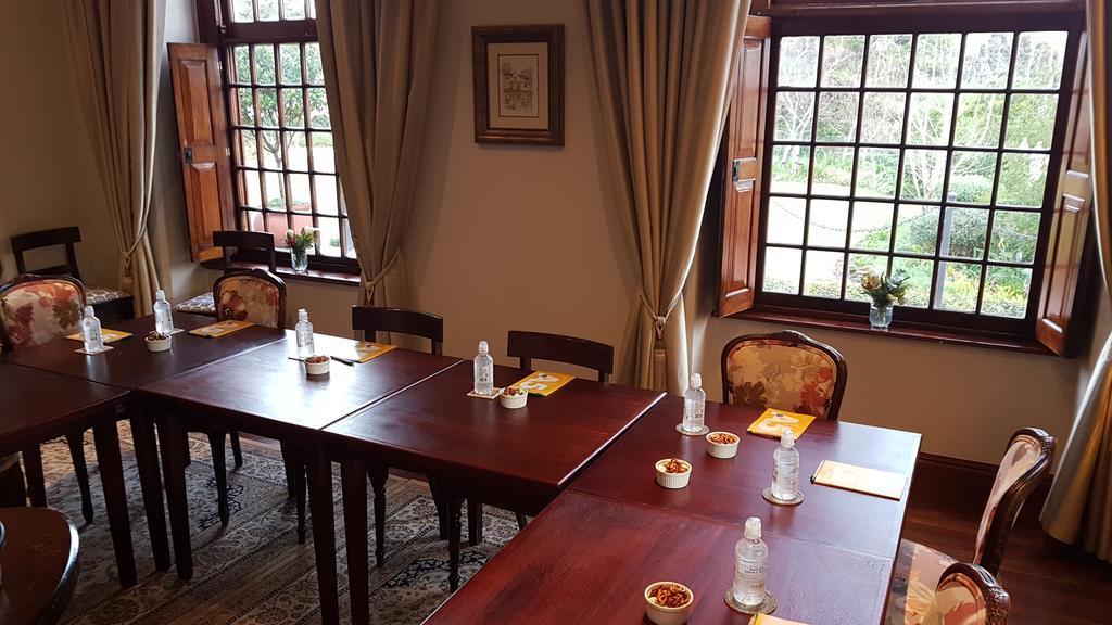 Vredenburg Manor House Hotel Somerset West Buitenkant foto