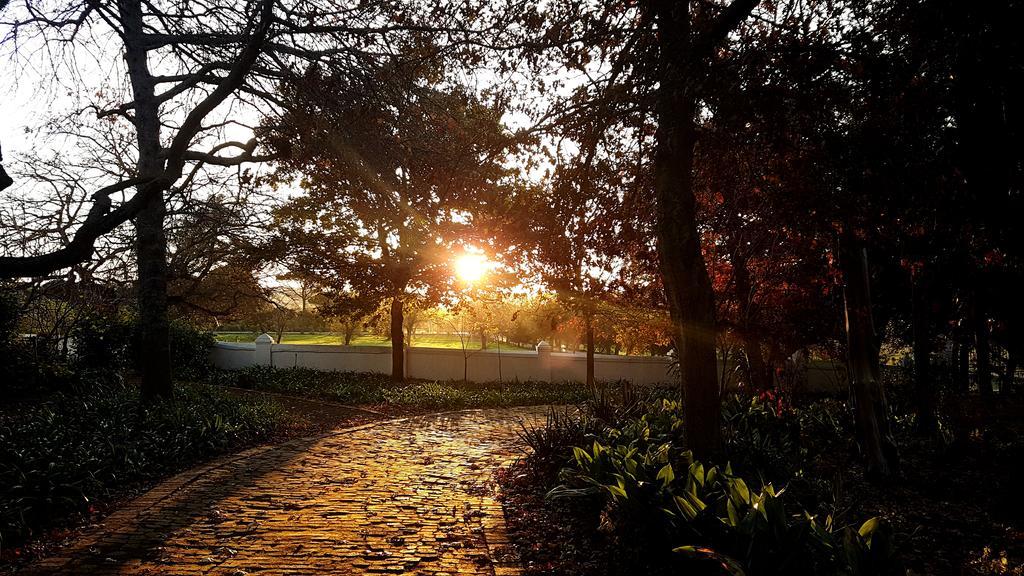 Vredenburg Manor House Hotel Somerset West Buitenkant foto
